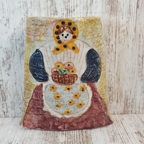 Wall Pocket Terra Cotta Hand Painted Peasant Woman Made In Italy Rustic Decor