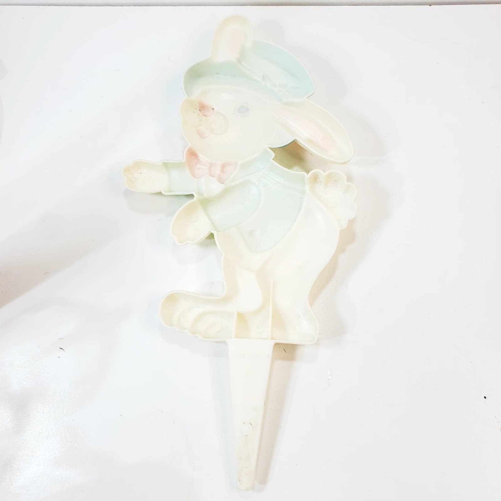 Vintage Easter Bunny Plastic Garden Yard Stake Decor Decoration 14" - Thumbnail 4