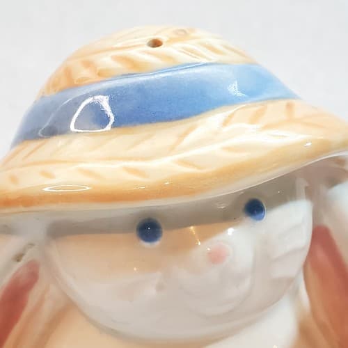 Vtg Treasure Craft 4" Bunny Rabbit & Carrots Easter Salt & Pepper Shakers USA - Thumbnail 2