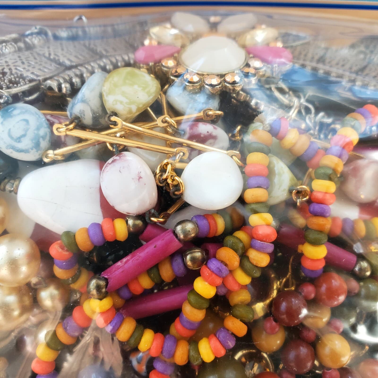4+ LBS Jewelry Lot #888 Wearable Resellable Crafts Necklaces Earrings Vtg Modern - Thumbnail 9