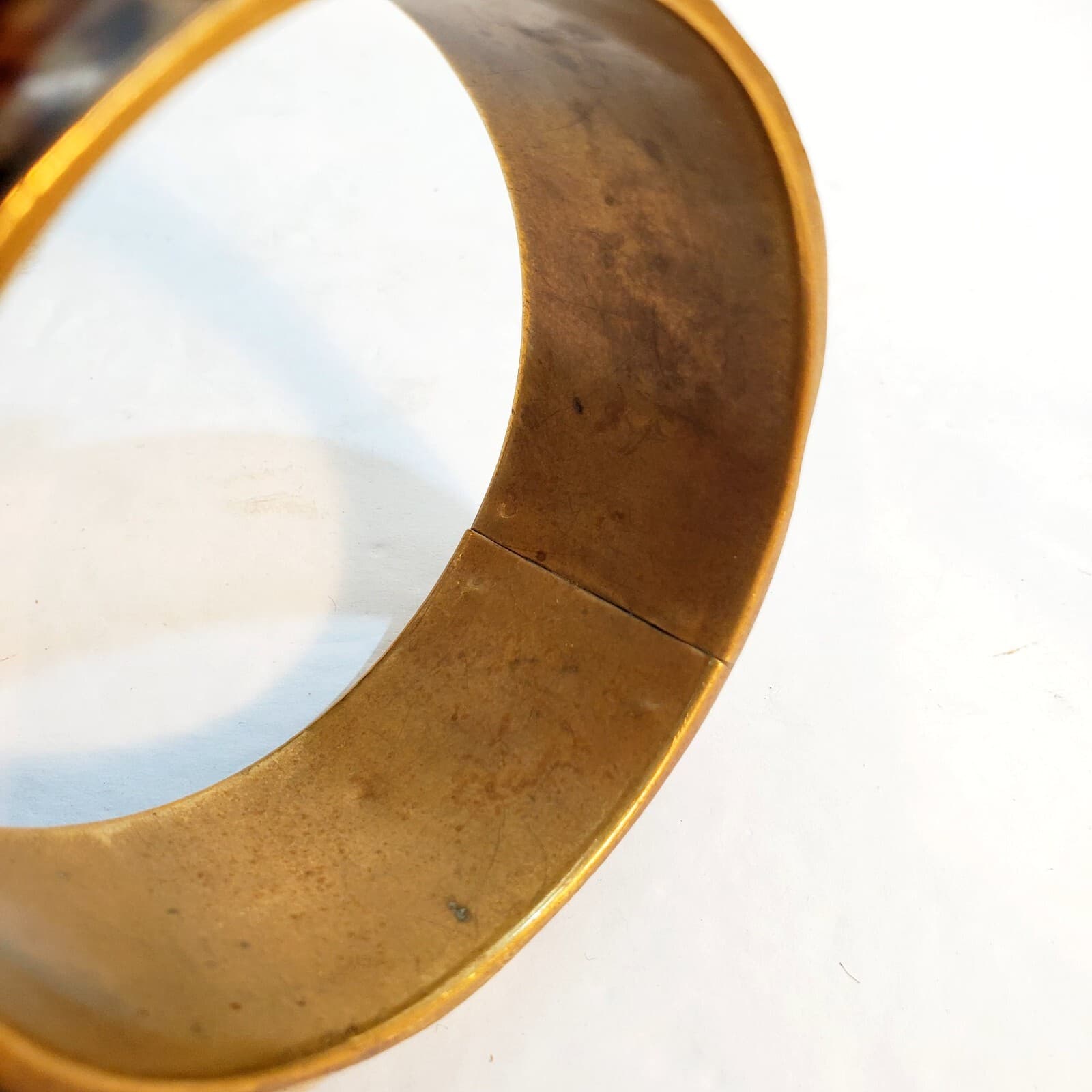 Vintage Shell & Metal Bangle Bracelet Wide Chunky Brown Cream Spotted Pattern - Thumbnail 10