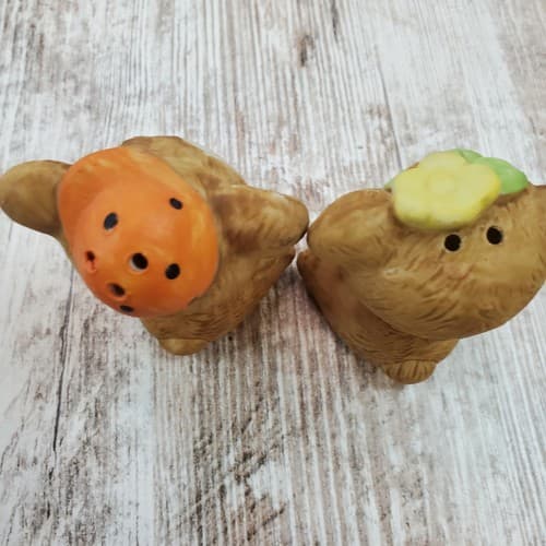 Vintage Big Eyed Boy & Girl Brown BEARs Salt & Pepper Shakers Made in Taiwan - Thumbnail 7