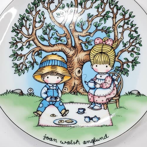 Vintage Joan Walsh Anglund Hanging Plate A Friend Is Someone Who Likes You 1983