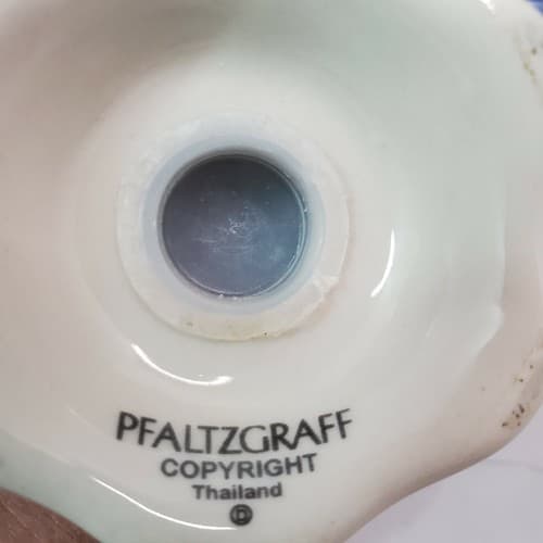 Pfaltzgraff Summer Breeze Salt Pepper Shakers Sculpted Lavender Hydrangeas - Thumbnail 5