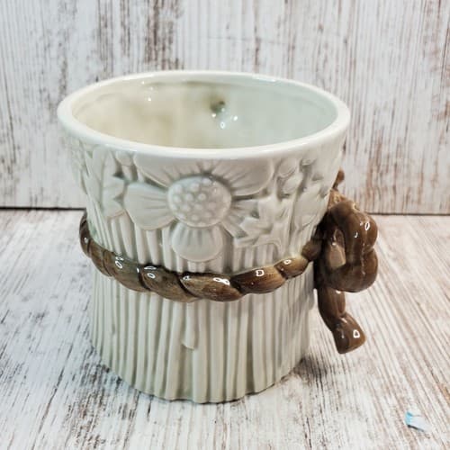 Vintage 1975 Fitz & Floyd Off-White Flower Floral Bouquet Brown Bow Coffee Mug - Thumbnail 2