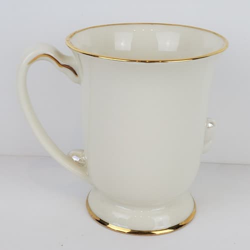 Lenox 2004 Thomas Kinkade The Seaside Lighthouse Gold Trim 3D Mug Fine China - Thumbnail 4