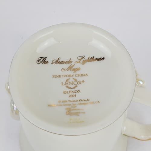 Lenox 2004 Thomas Kinkade The Seaside Lighthouse Gold Trim 3D Mug Fine China - Thumbnail 8