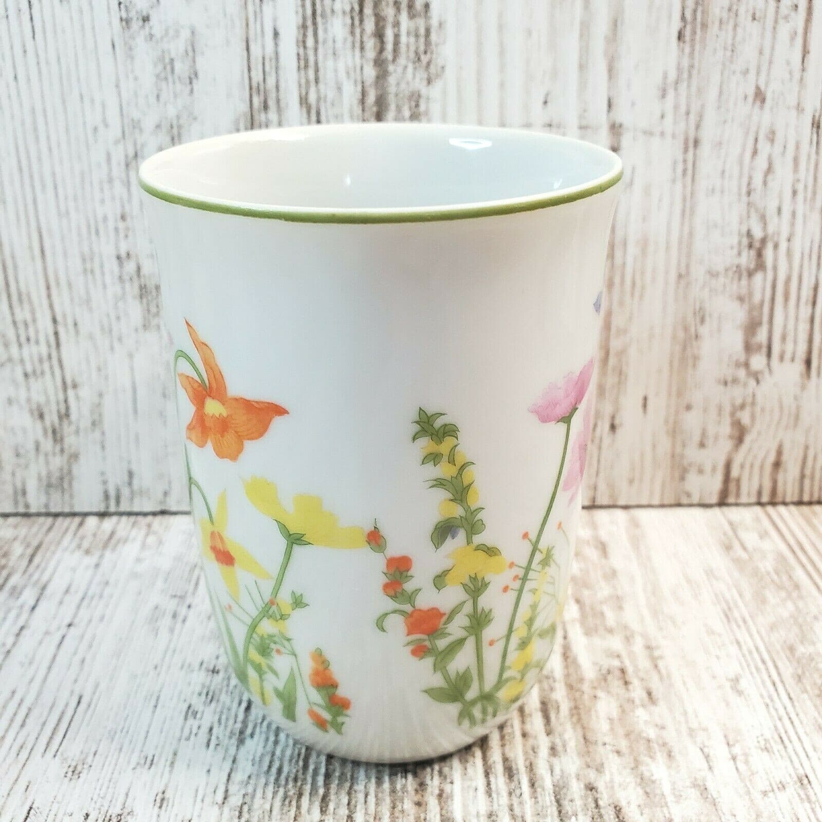 Vintage 1974 Seymour Mann Inc DAY LILY Fine China Coffee Tea Mug Cup Floral - Thumbnail 2