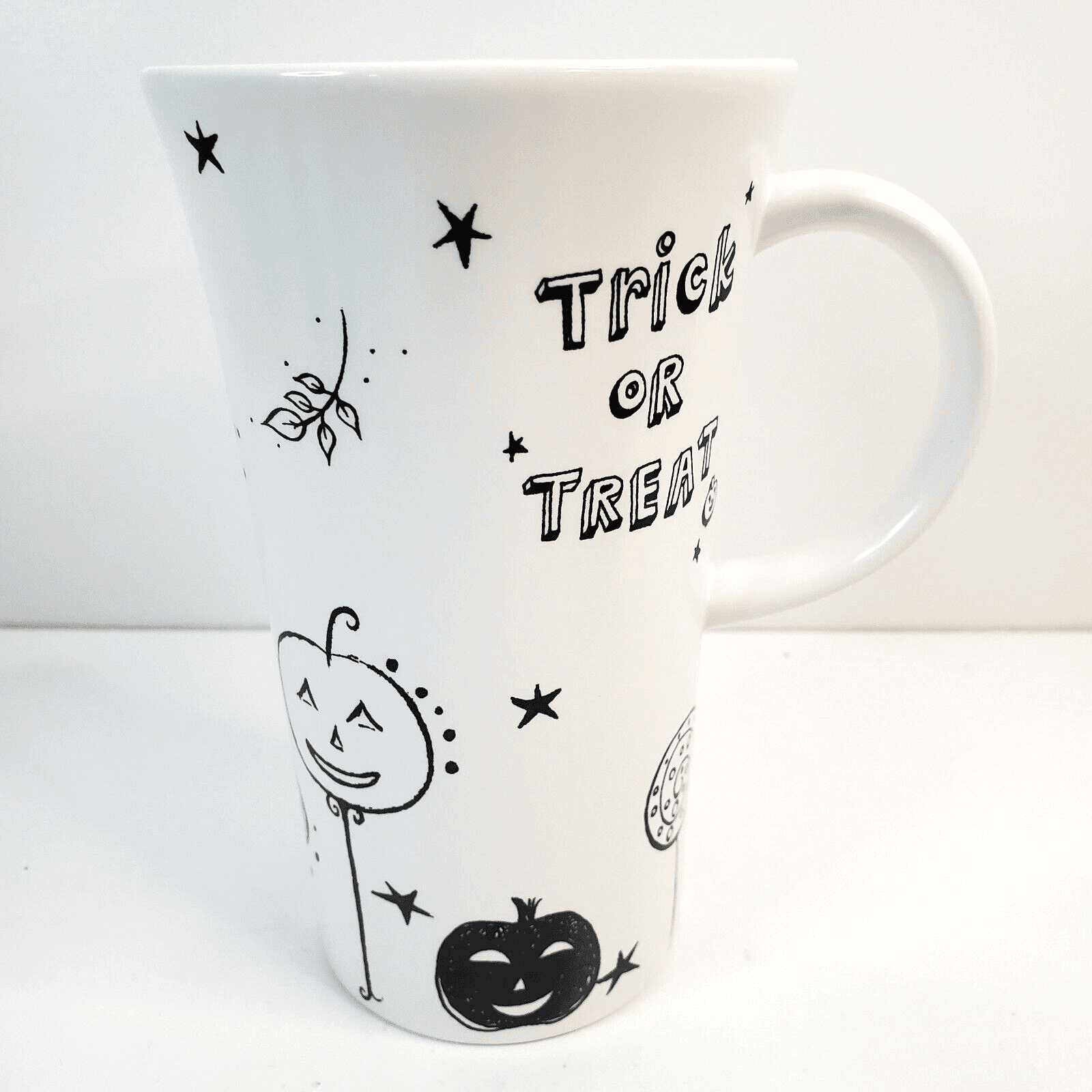 Starbucks 2007 Halloween Black White Coffee Mug Cup 14 Oz Pumpkins