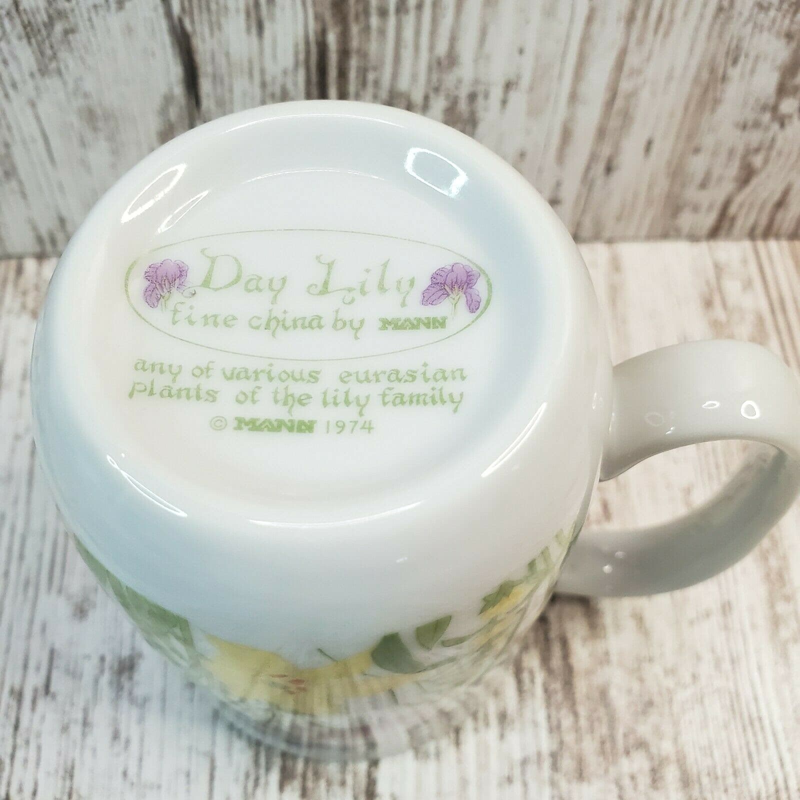 Vintage 1974 Seymour Mann Inc DAY LILY Fine China Coffee Tea Mug Cup Floral - Thumbnail 6