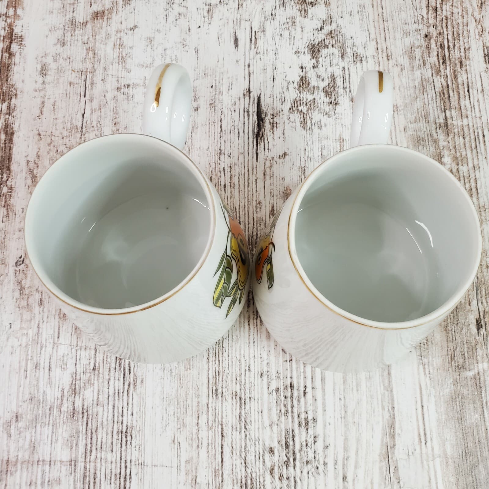 Vintage Mid Century Modern Graduated Ceramic Mugs Cups Pear Design Set of 2 - Thumbnail 7