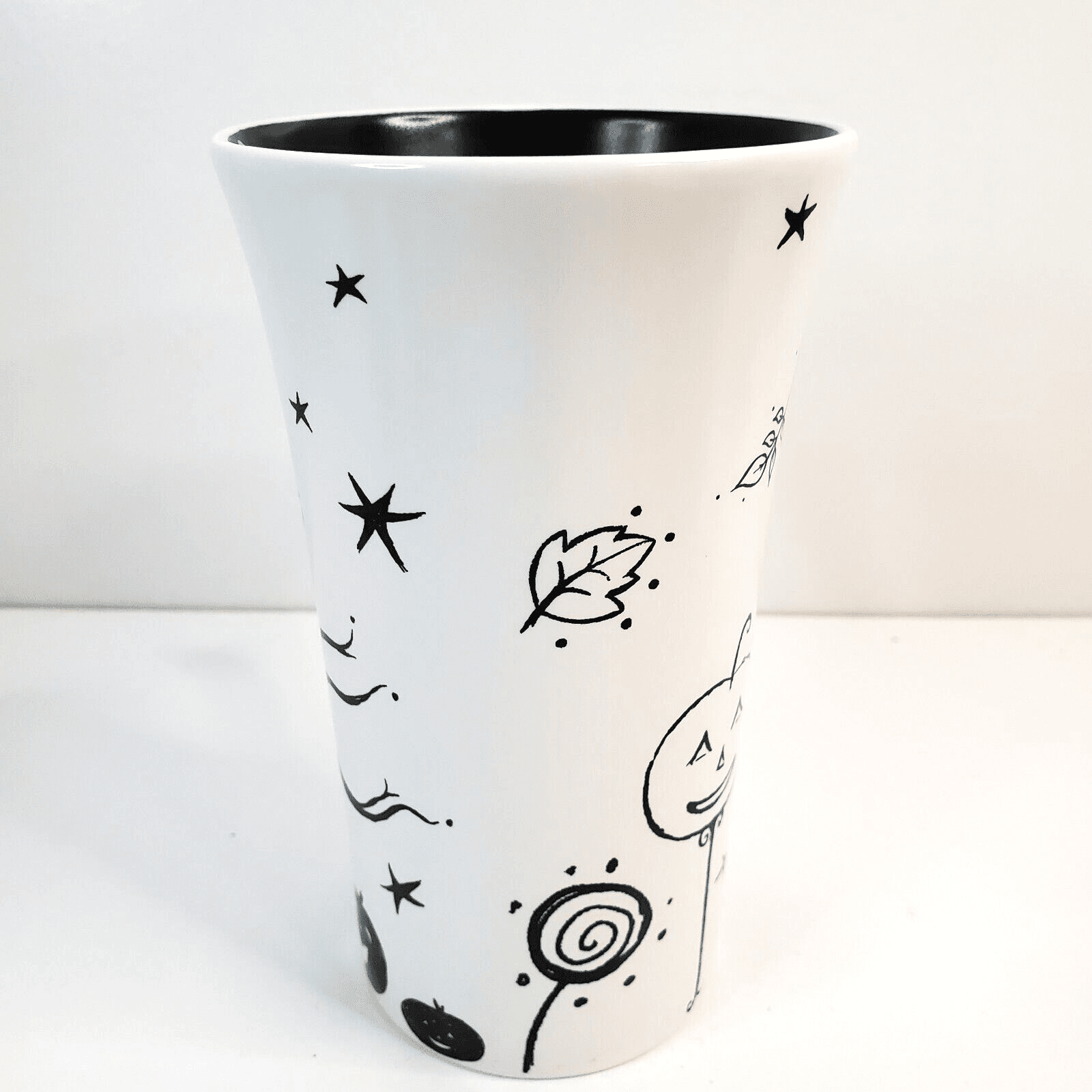 Starbucks 2007 Halloween Black White Coffee Mug Cup 14 Oz Pumpkins - Thumbnail 4