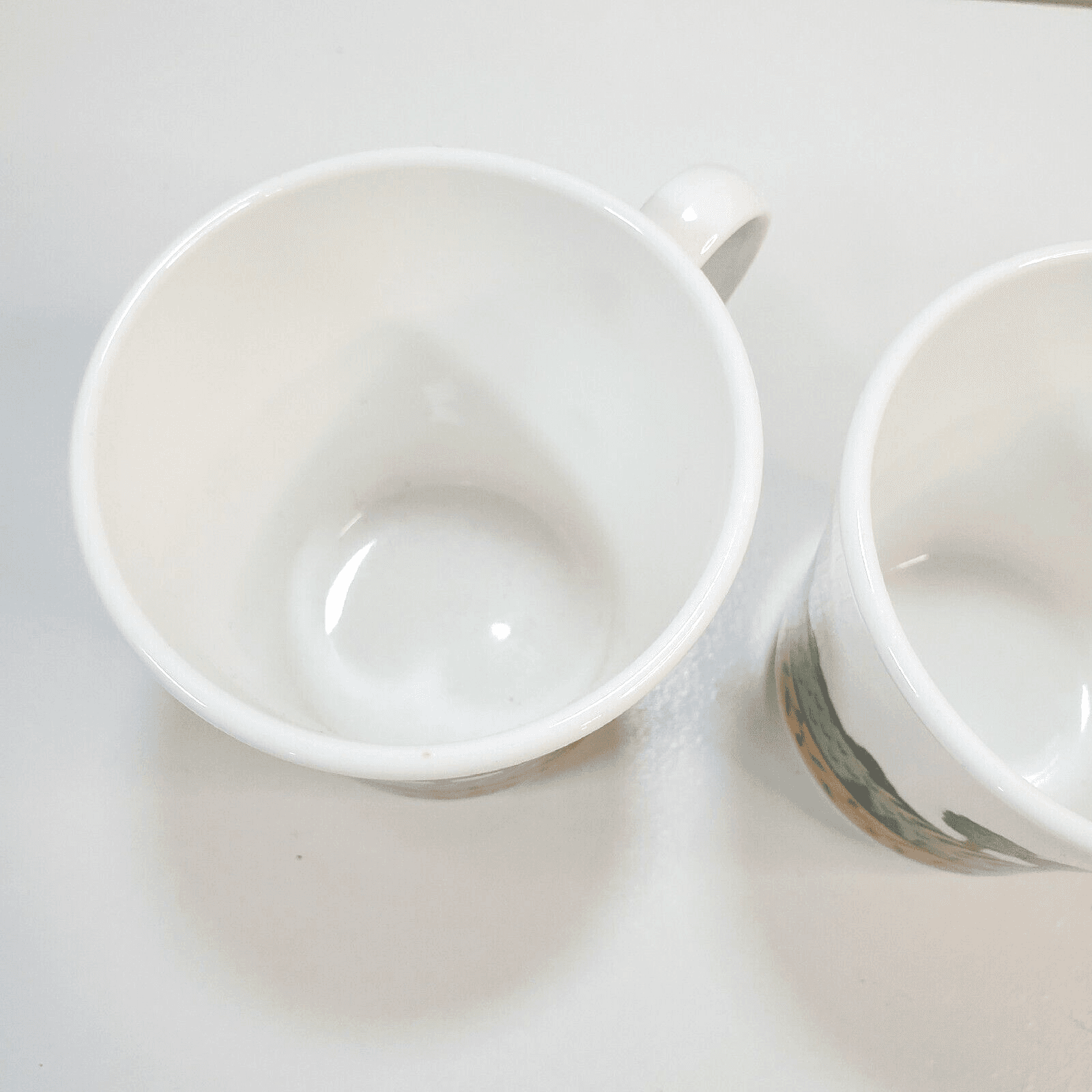 VIntage 1998-99 Corelle Farm Country Landscape Coffee Tea Mugs Cups Lot of 2 - Thumbnail 3