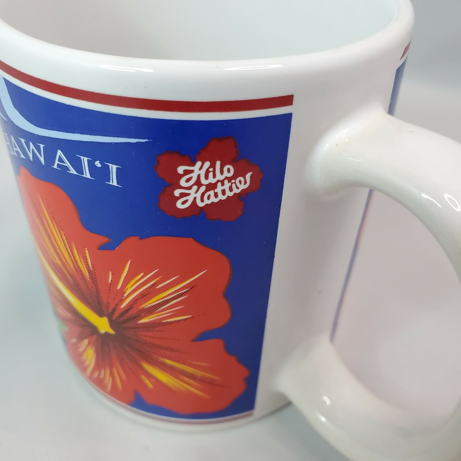 Hilo Hattie The Store of Hawaii Flower Red Hibiscus Coffee Tea Mug Cup 1996 - Thumbnail 4