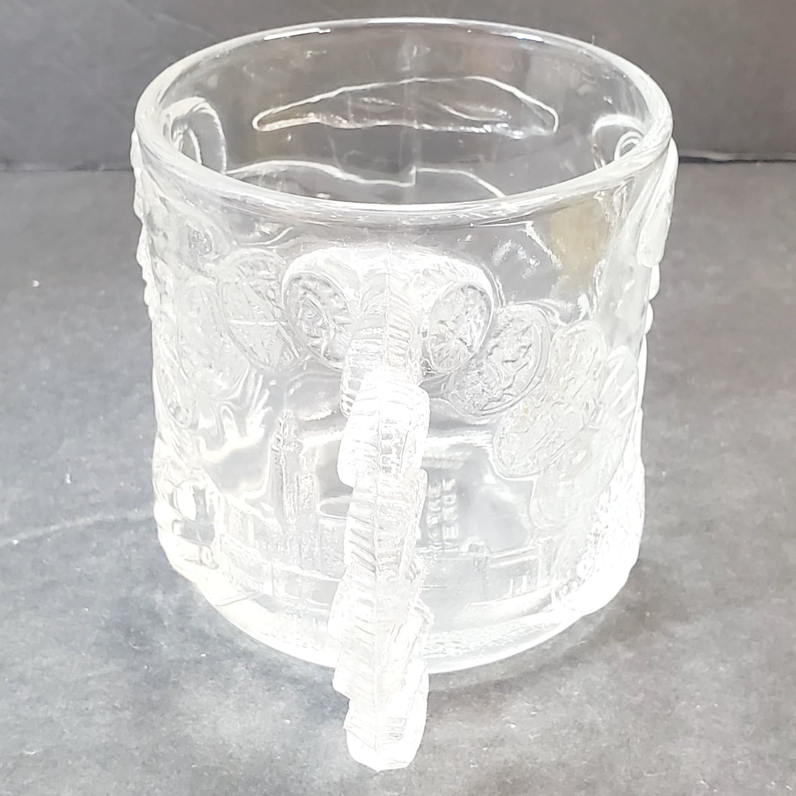 Vintage McDonald's Batman Forever Two Face Clear Glass Cup Mug 1995 DC Comics - Thumbnail 2