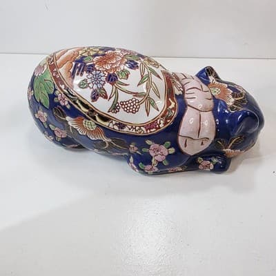 Vtg Hand-painted Chinoiserie Ceramic Sleeping Cat Figurine w/Floral Motif 9.5 " - Thumbnail 3