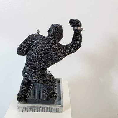 King Kong Hallmark Keepsake 2010 Ornament Movie Empire State Building - Thumbnail 7