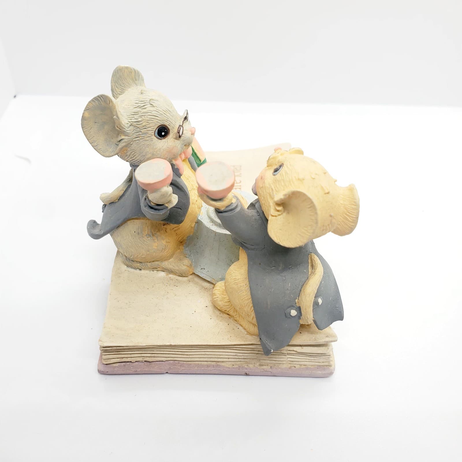Vtg 1992 Enesco Christmas Mice on Book, Old Wine and Friends Quote Saying Figure - Thumbnail 4