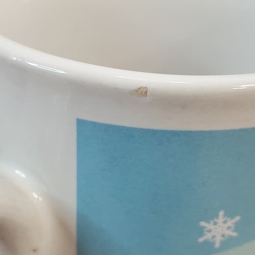 2 Disney Let it Snow Mickey Minnie Sledding Coffee Tea Mugs Christmas Holiday - Thumbnail 6