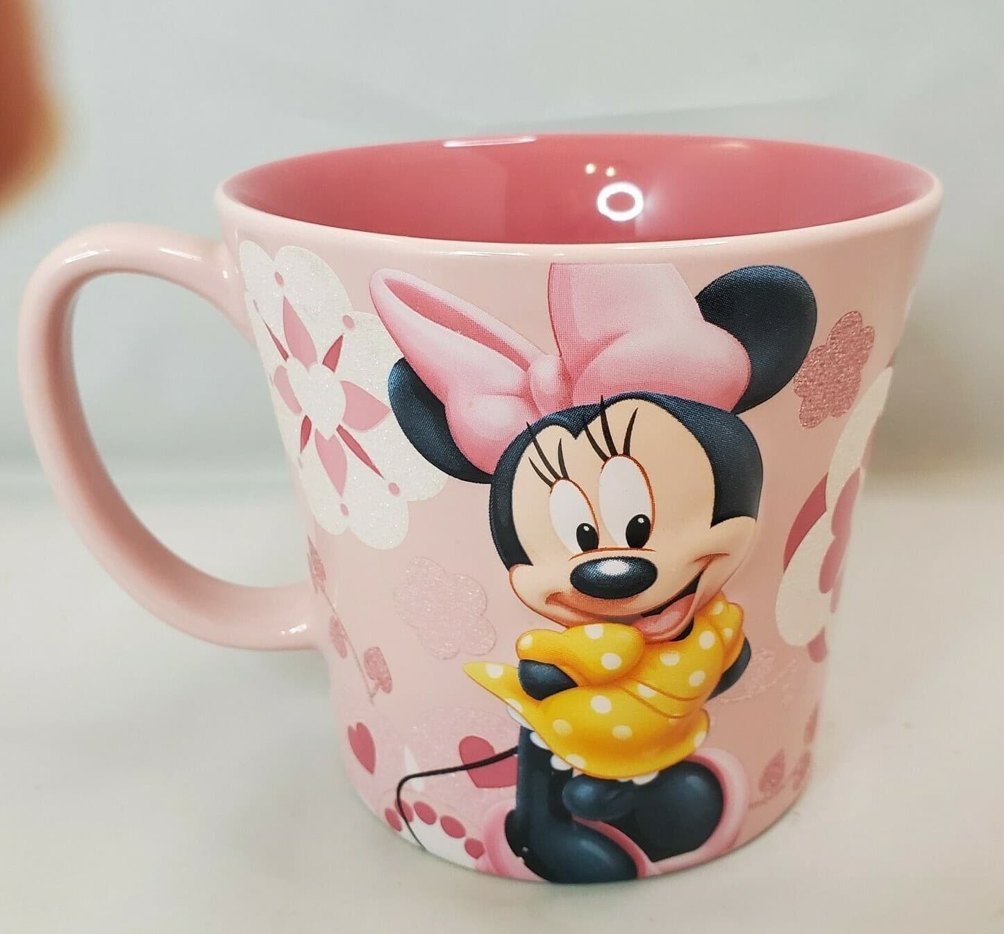 Disney Store Minnie Mouse 3-D Pink Mug Sparkle Hearts 14 OZ - Thumbnail 3