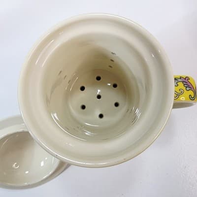 World Market 3 pc Asian Tea Infuser Mug With Lid & Strainer Lotus Floral Pattern - Thumbnail 4