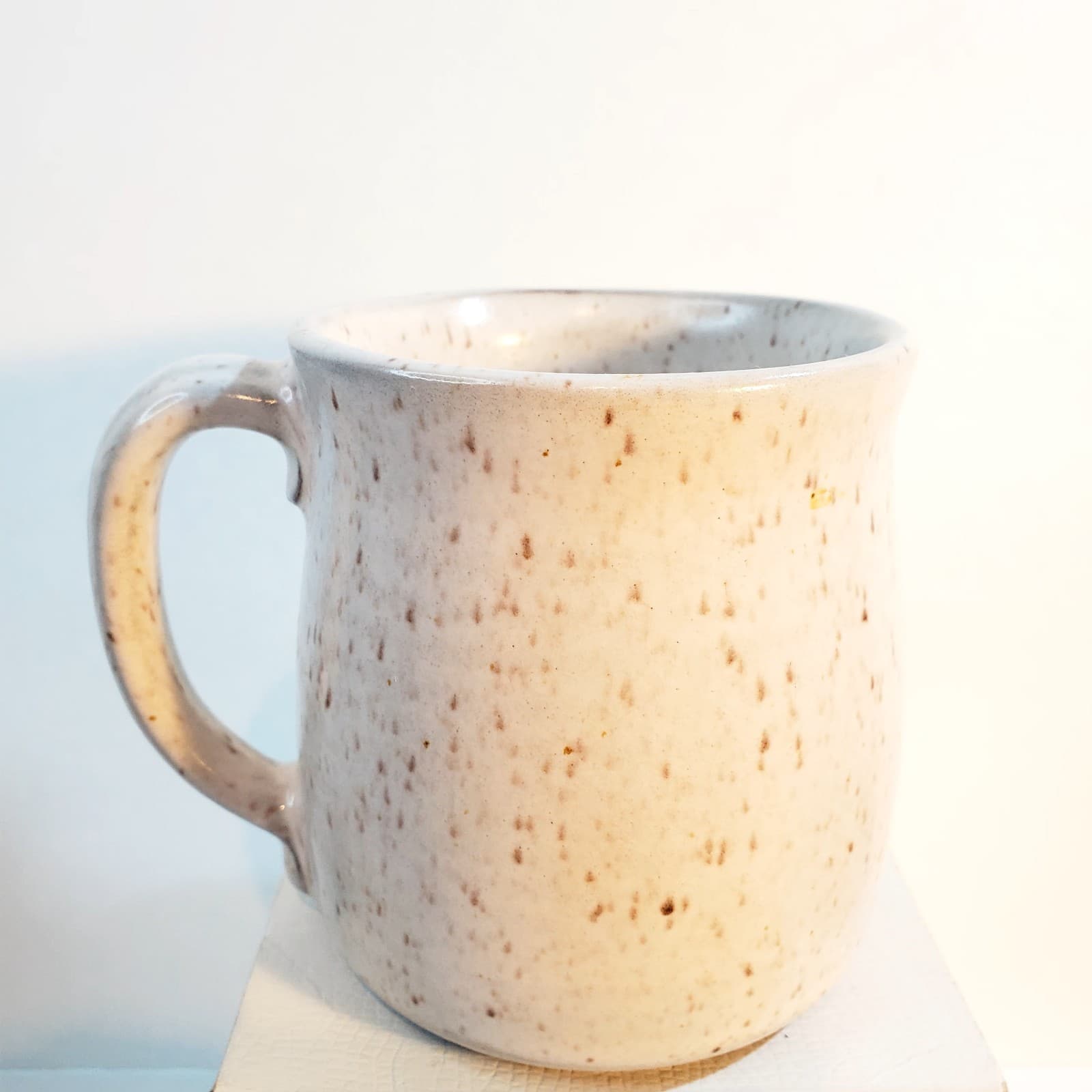 American Boxer Club White Brown Speckled Embossed Dog Breed Themed Coffee Mug - Thumbnail 3