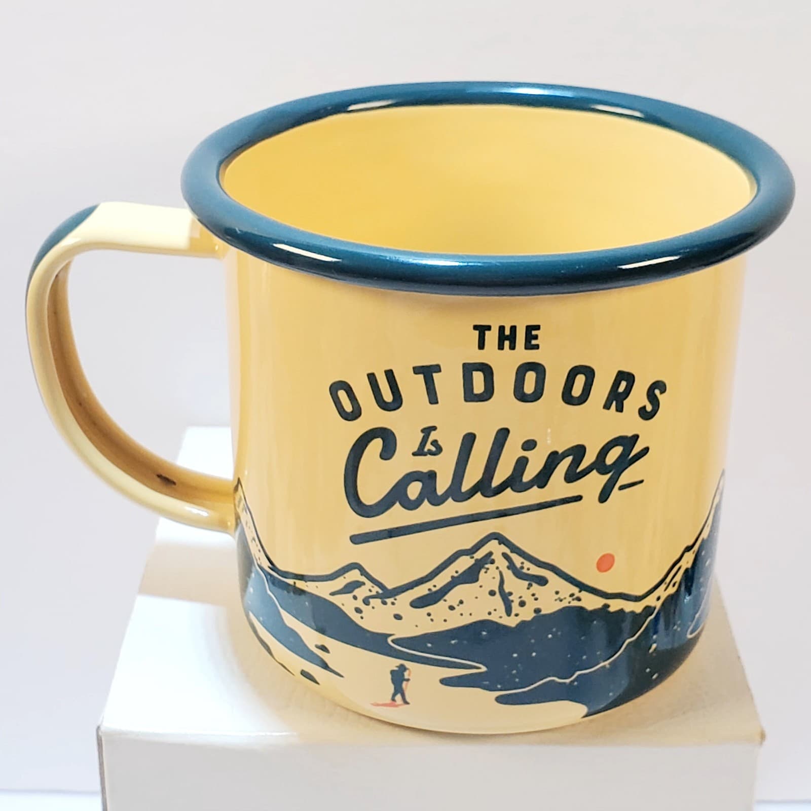 Gentleman's Hardware The Outdoors Is Calling Enamel Camping Decorative Mug 11 oz - Thumbnail 3