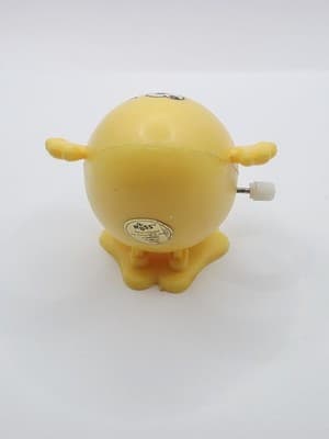 Vintage Russ Crazy Eyes Wind Up Easter Egg Toy Yellow Works SEE VIDEO - Thumbnail 3