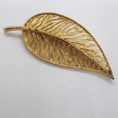 Vintage Textured Brushed Gold Tone Metal Open Work Large Leaf Brooch Pin