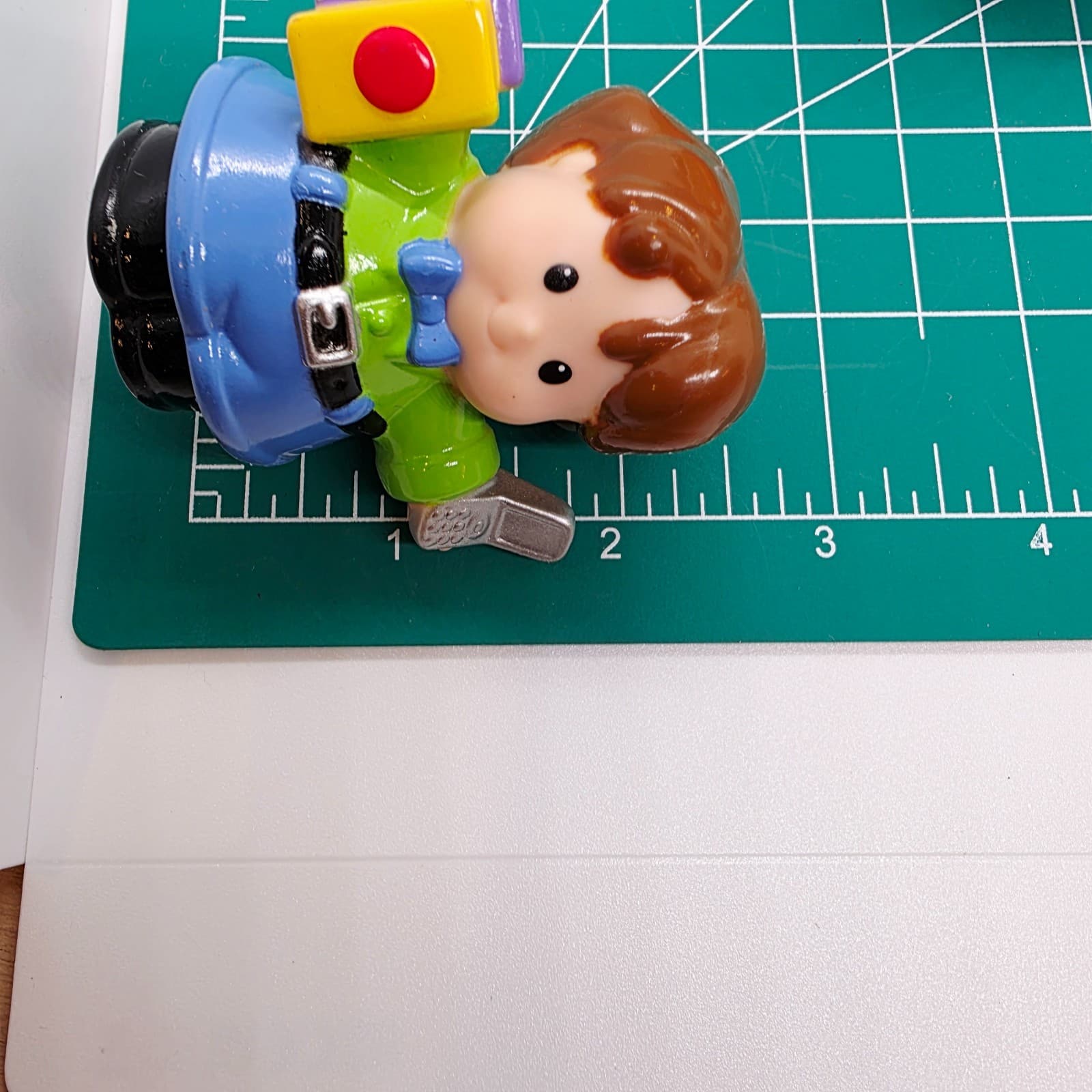 Mattel Fisher Price Little People Figures Lot of 3 PVC Gas Station, Boy - Thumbnail 12