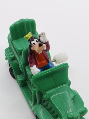 Vintage Disney Burger King Kids Club Green Goofy Car Plastic Wind Up Toy VIDEO - Thumbnail 3