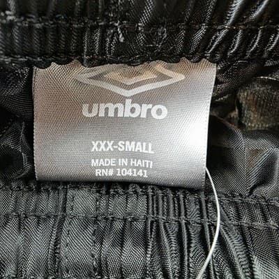 Umbro Youth NWT Shiny Caviar Black Check Soccer Shorts Sz XXX Small - Thumbnail 6