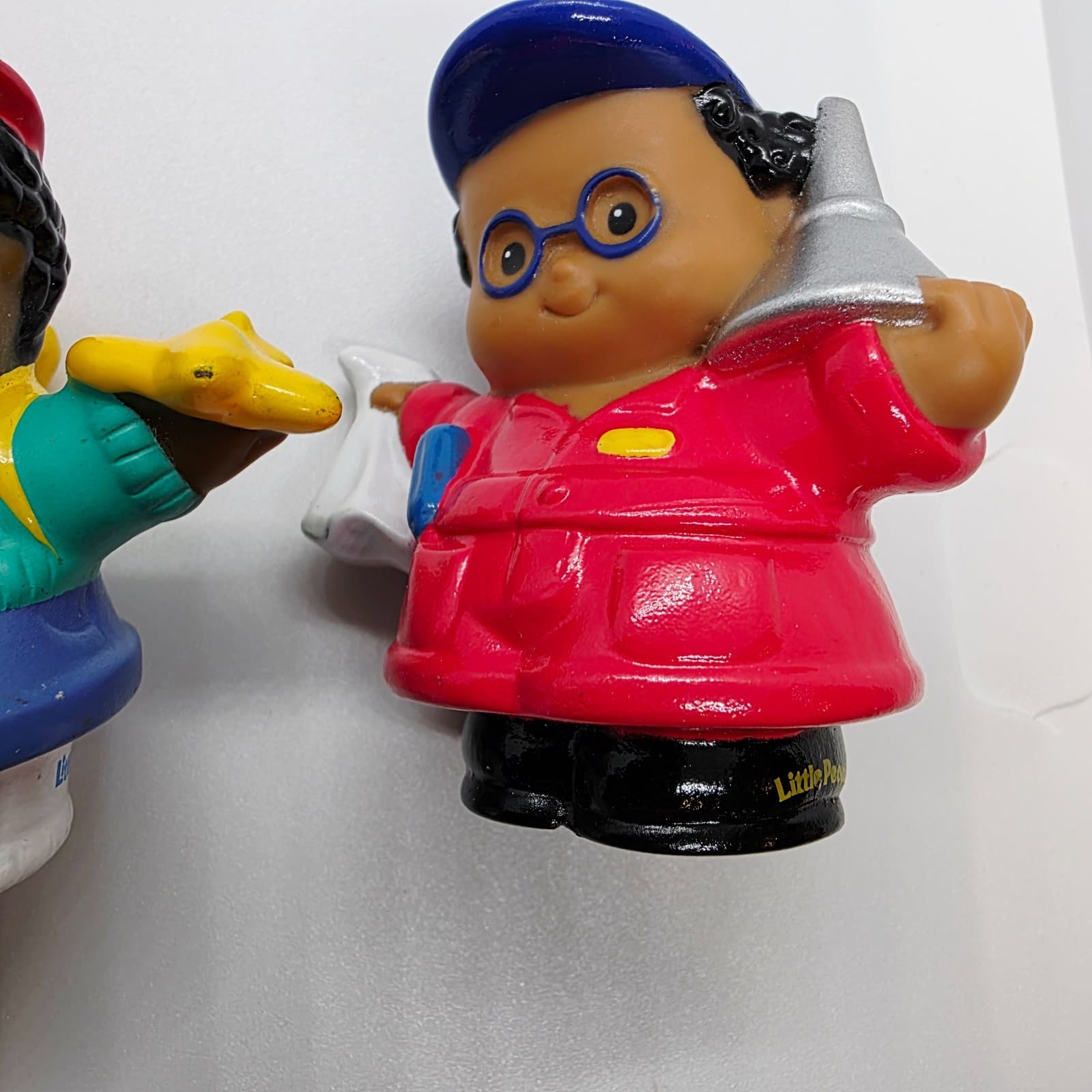 Mattel Fisher Price Little People Figures Lot of 3 PVC Gas Station, Boy - Thumbnail 4