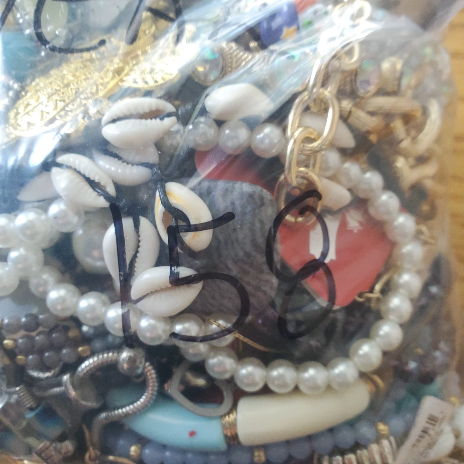 7+ LB Jewelry Lot Mostly Wearable or Resellable Necklace Earrings Vtg/Modern 158 - Thumbnail 2