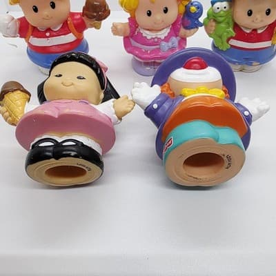 Mattel Fisher Price Little People Figures Lot of 5 PVC Boy Girl Clown 2007, 2003 - Thumbnail 3