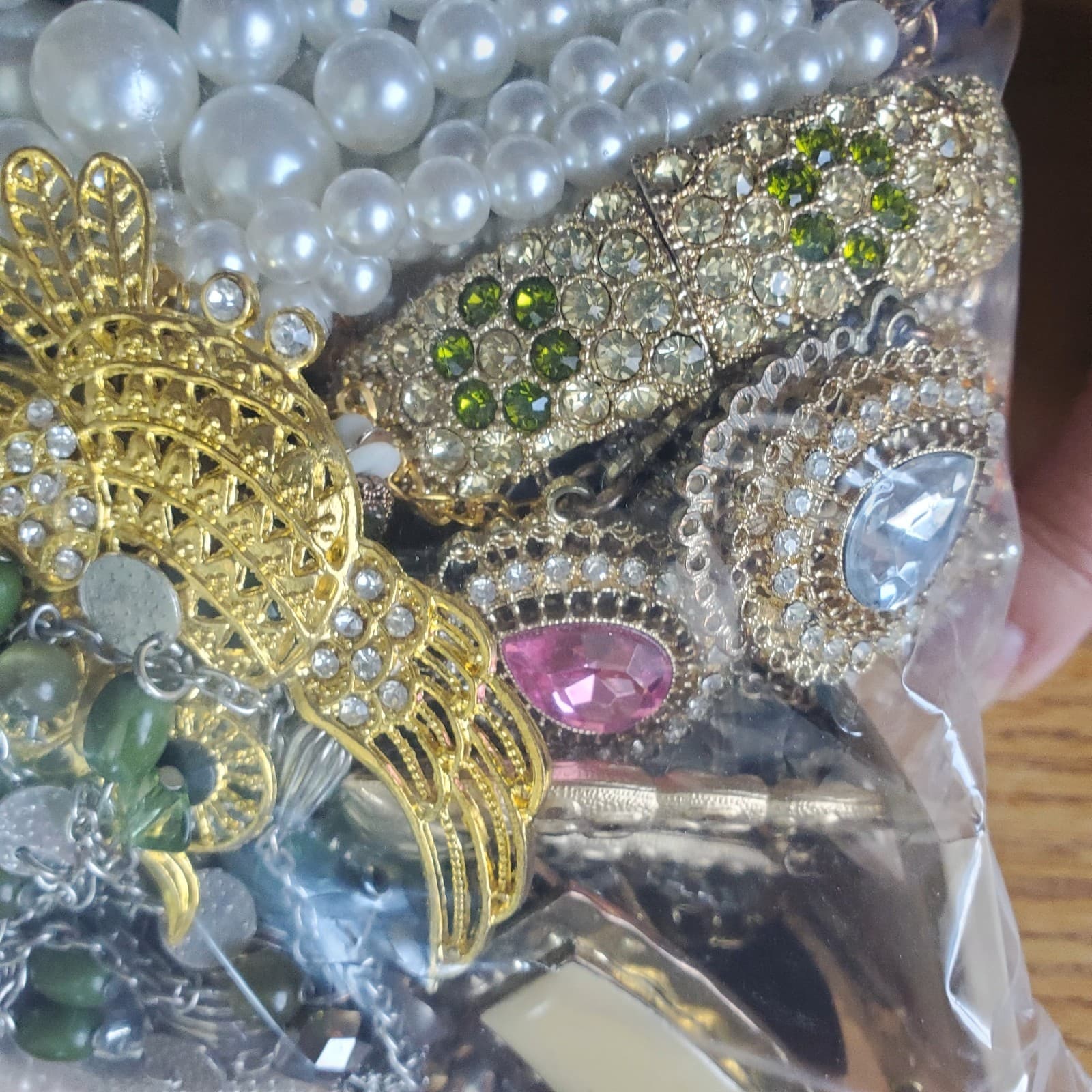7+ LB Jewelry Lot Mostly Wearable or Resellable Necklace Earrings Vtg/Modern 158 - Thumbnail 10
