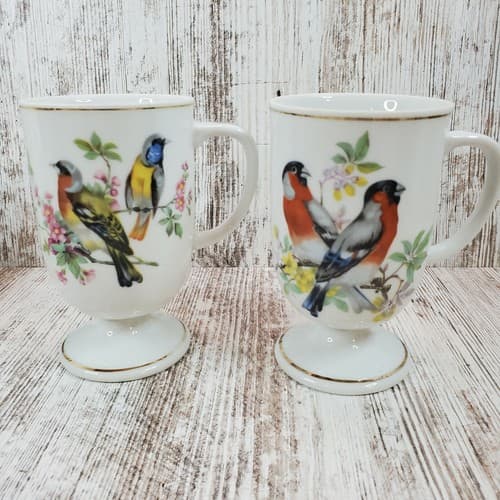 Vintage Song Bird Porcelain Pedestal Coffee Tea Mugs Cups Made in Japan Set of 2
