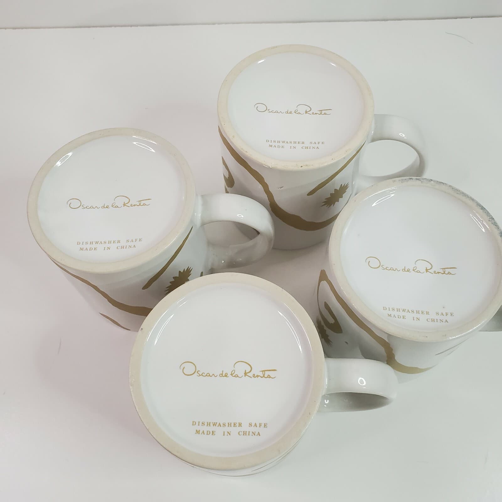 Oscar De La Renta Coffee Tea Cups Mugs White with Gold Swirl Set Of 4 - Thumbnail 5