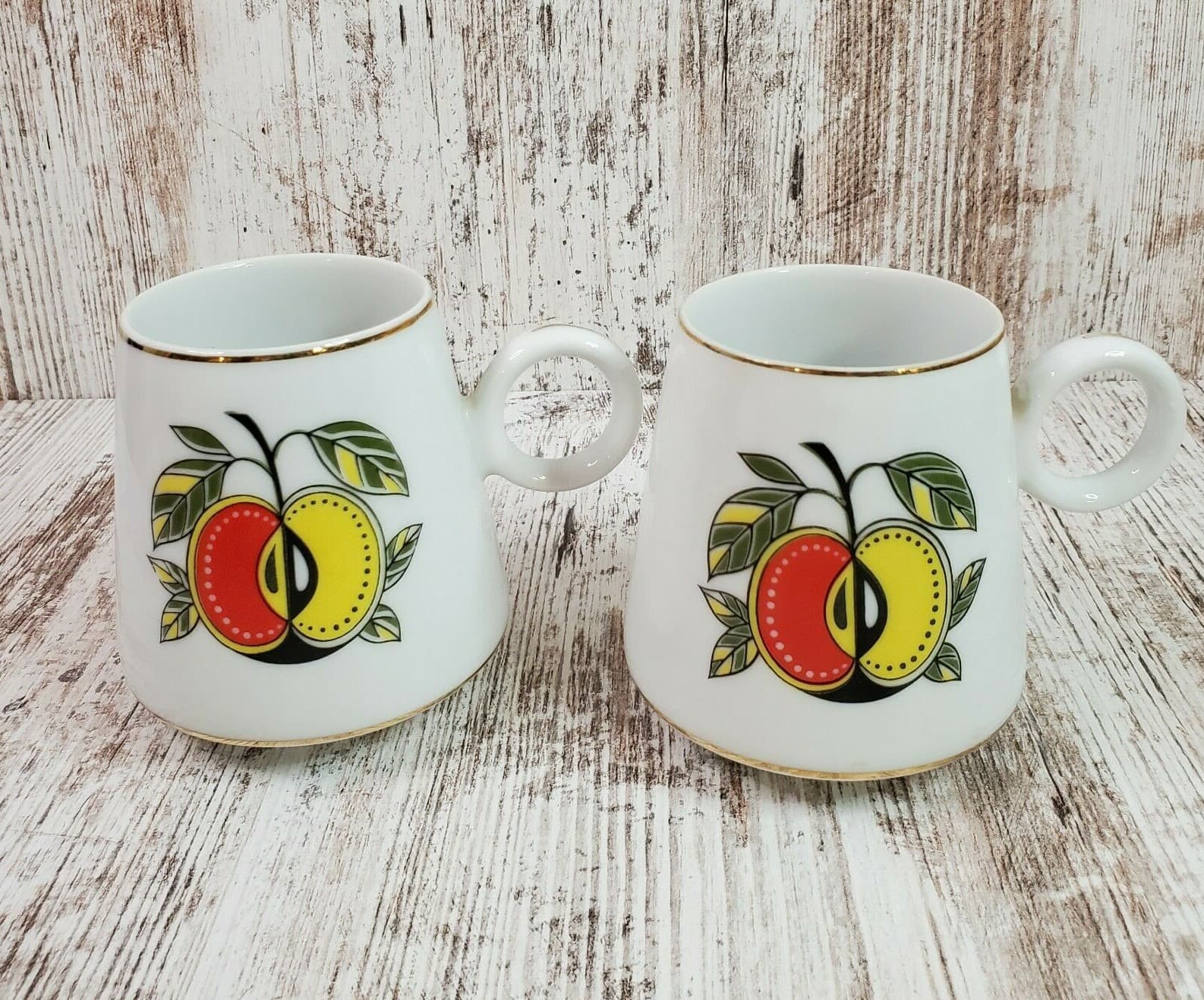 Vintage Mid Century Modern Graduated Ceramic Mugs Cups Apple Design Set of 2