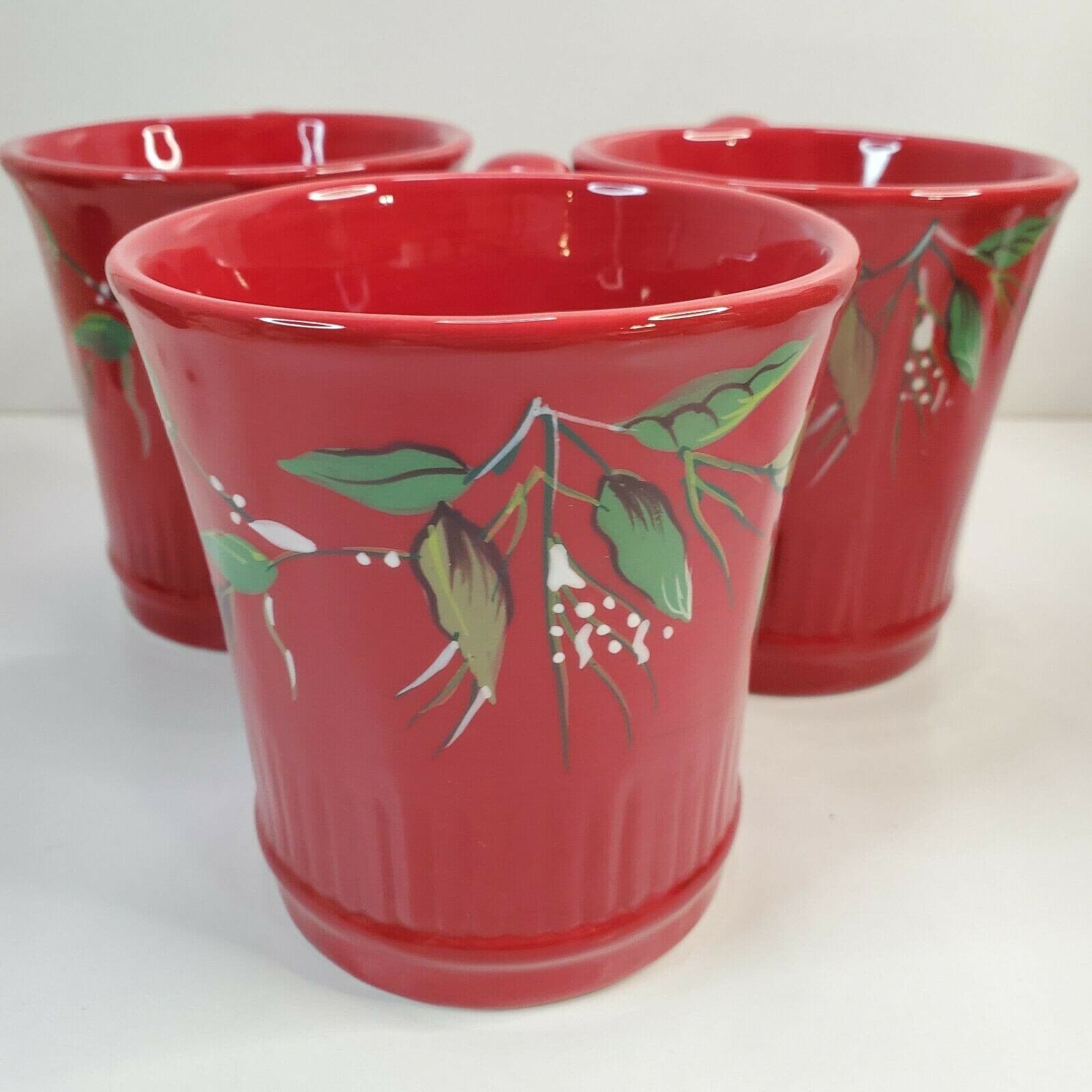 Tracy Porter Holiday Red Coffee Mug Jolly Ol' Snowy Mistletoe Set 3 Coffee Mugs - Thumbnail 2