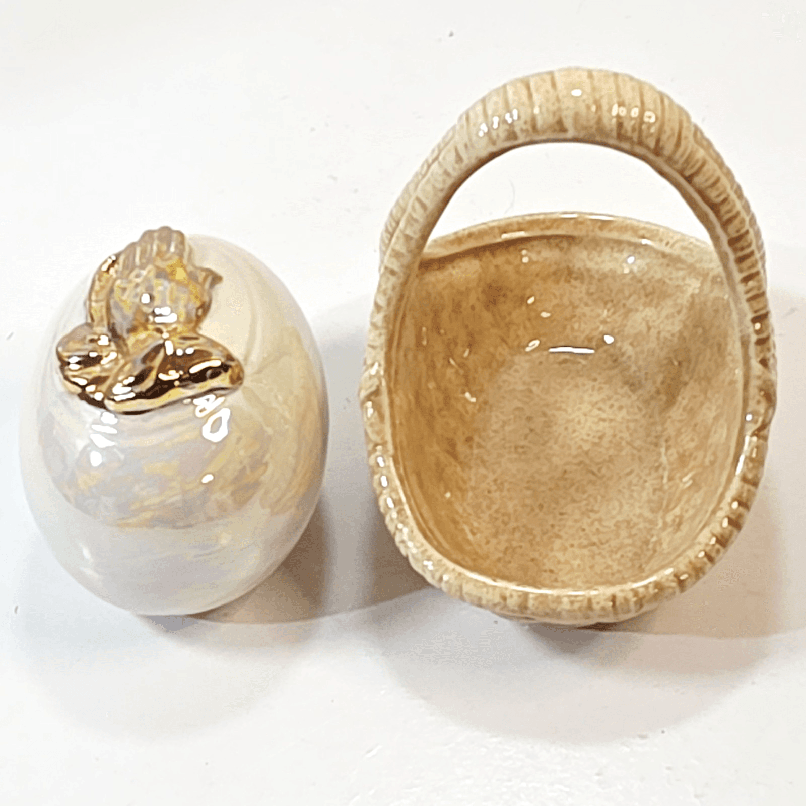 Vintage Hobbyist Pearlized Ceramic Jesus Praying Hands Egg with Basket 3.75"