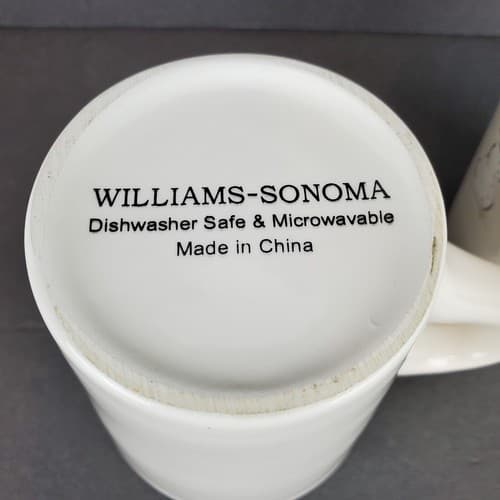 2 Williams Sonoma Simplistic Snowwomen 10 oz Mugs Coffee Tea Cocoa Holiday - Thumbnail 9