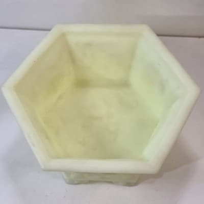Vtg Fenton Uranium Vaseline Satin Custard Glass Hexagon Floral Footed Planter - Thumbnail 9