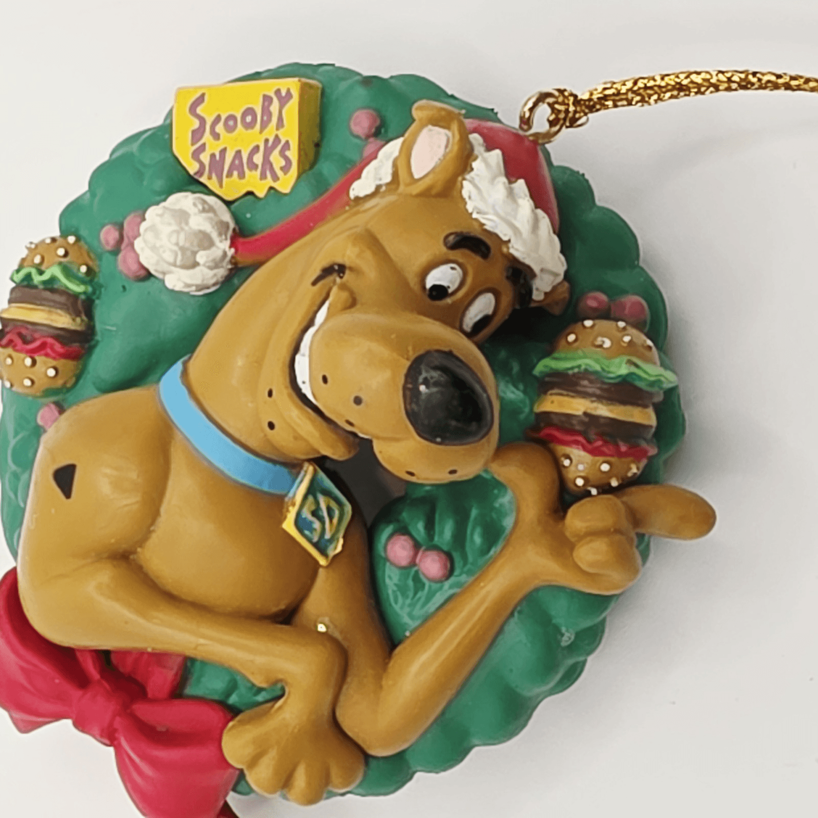 Vintage Scooby Doo Christmas Ornament Wreath Scooby Snacks Hanna Barbera 1998 - Thumbnail 3