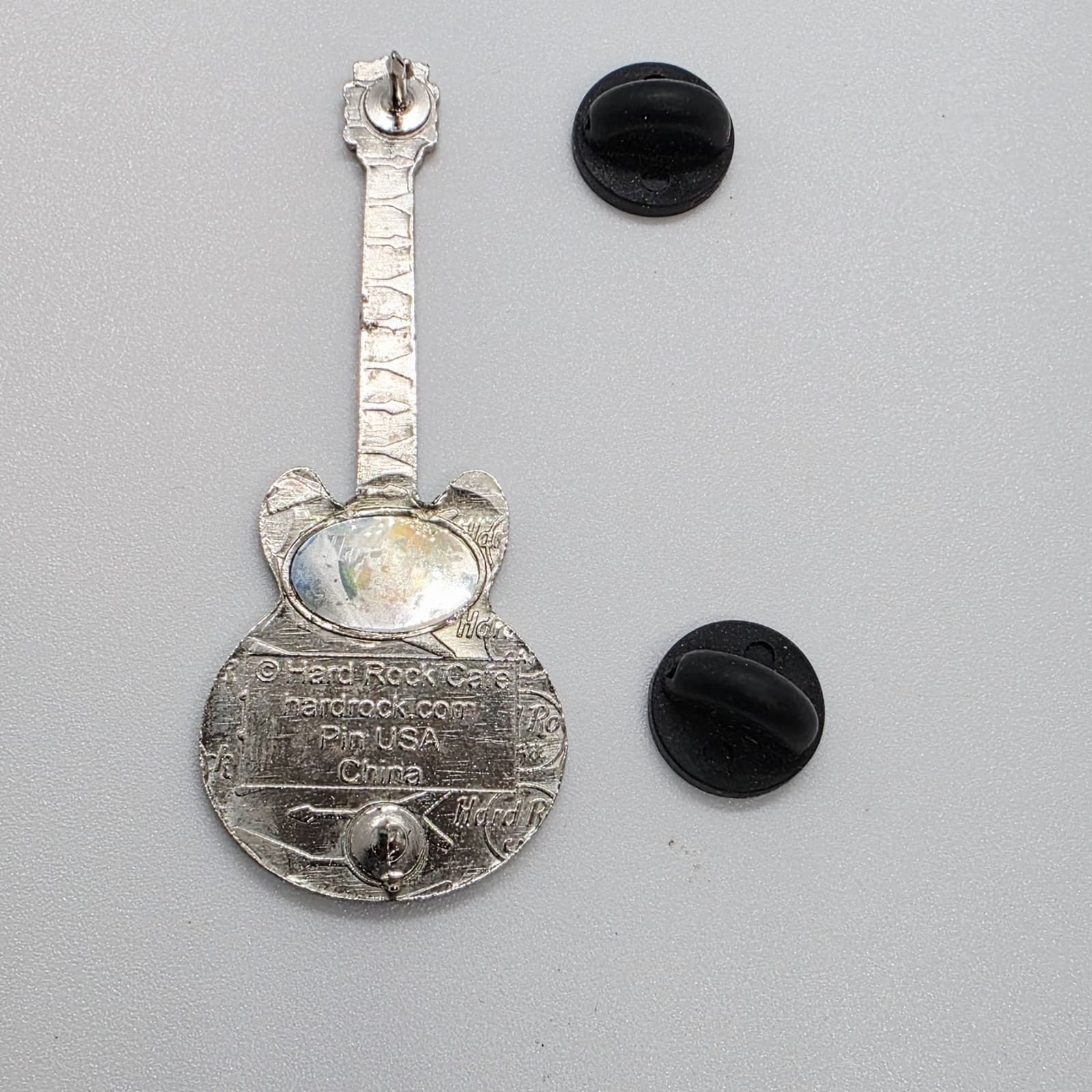 Vintage Hard Rock Cafe St. louis Silver Tone and Enamel Guitar Brooch Pin - Thumbnail 3