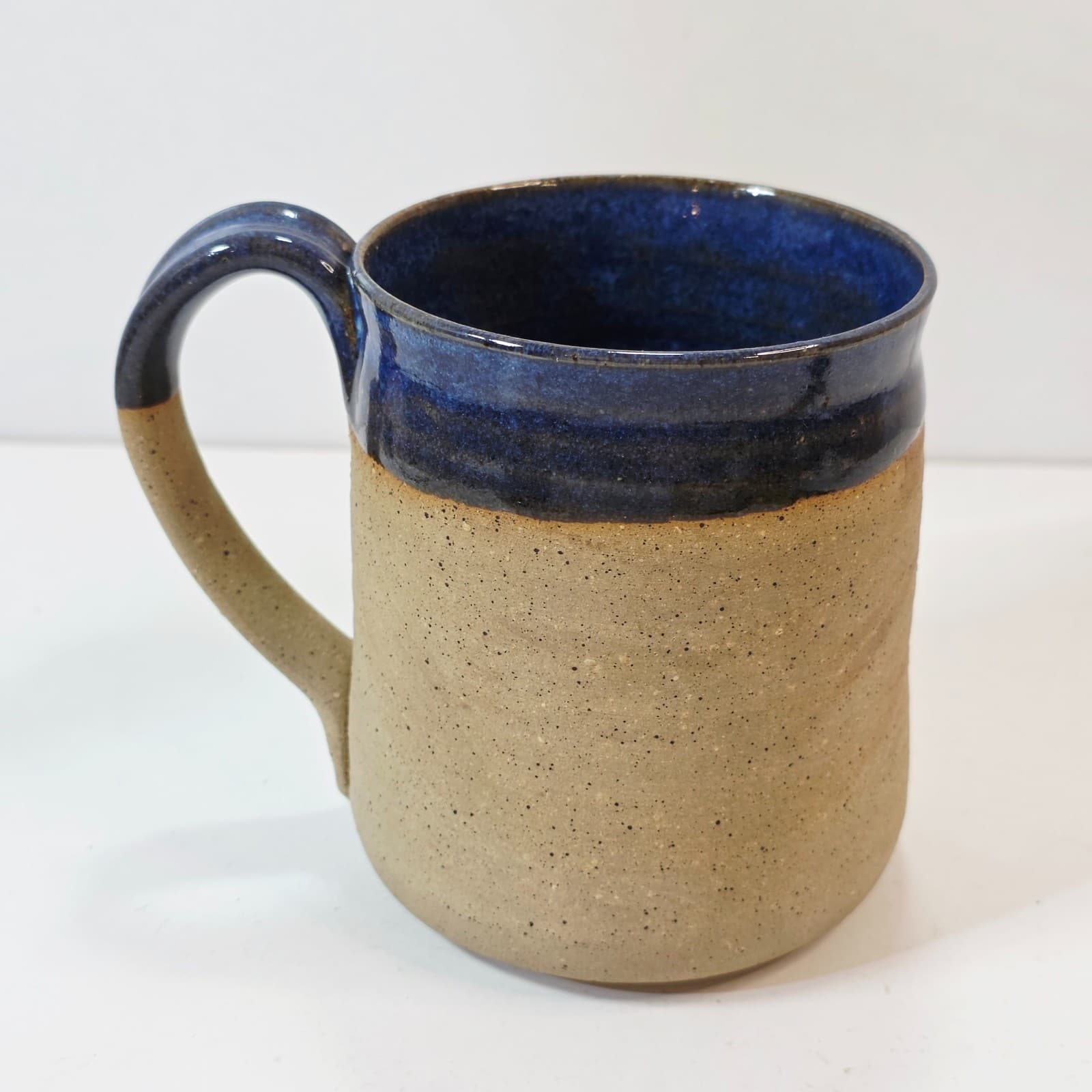 Studio Pottery Handcrafted Glazed Mug Smoky Mountain Emblem Signed D Howard - Thumbnail 3