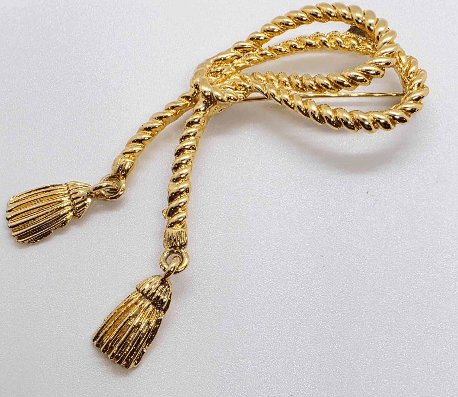 Vintage Gold Tone Metal Double Rope Lasso Dangle Tassels Brooch Pin - Thumbnail 2