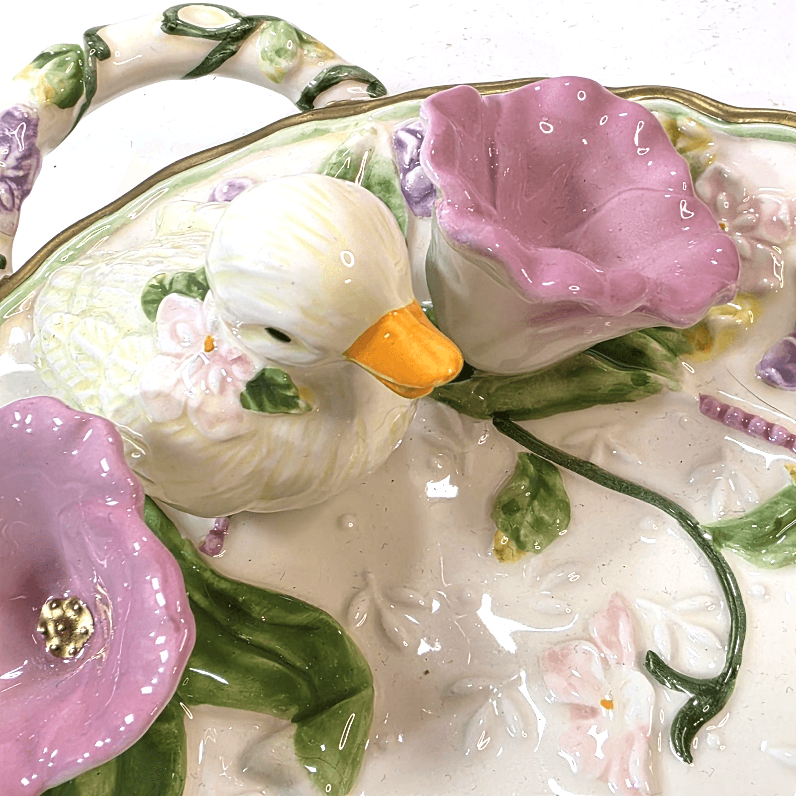 2001 Avon Spring Easter Oval Platter Tray 3D Flowers Chick Duck Handled 13.5" - Thumbnail 4