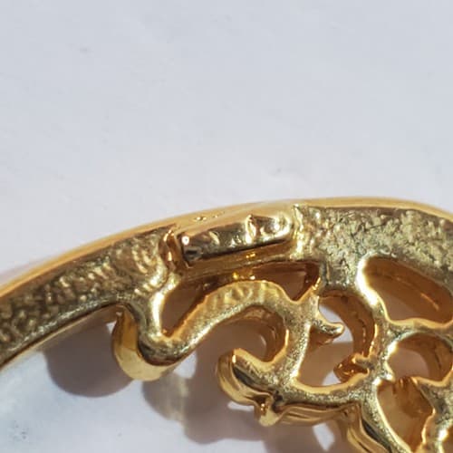 Vintage JJ Jonette Gold Tone Metal Cat Climbing on Birdcage Parrot Brooch Pin - Thumbnail 5