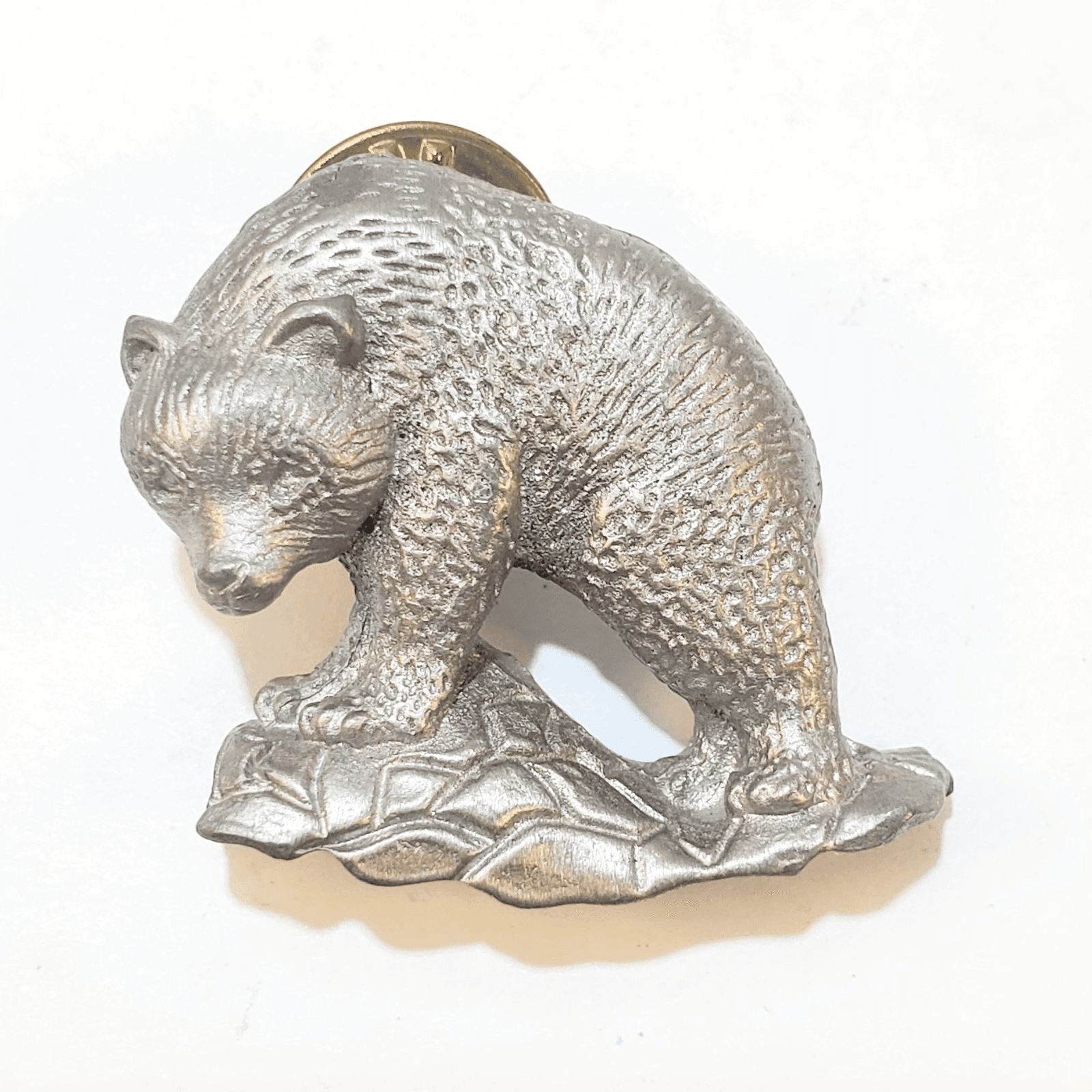 Vintage Pewter Tone Textured Metal Bear Animal Tack Lapel Cap Pin Nature